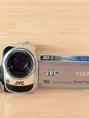 JVC Everio GZ-MG330 Digital Camcorder / Silver / 30GB HDD MicroSD Slot